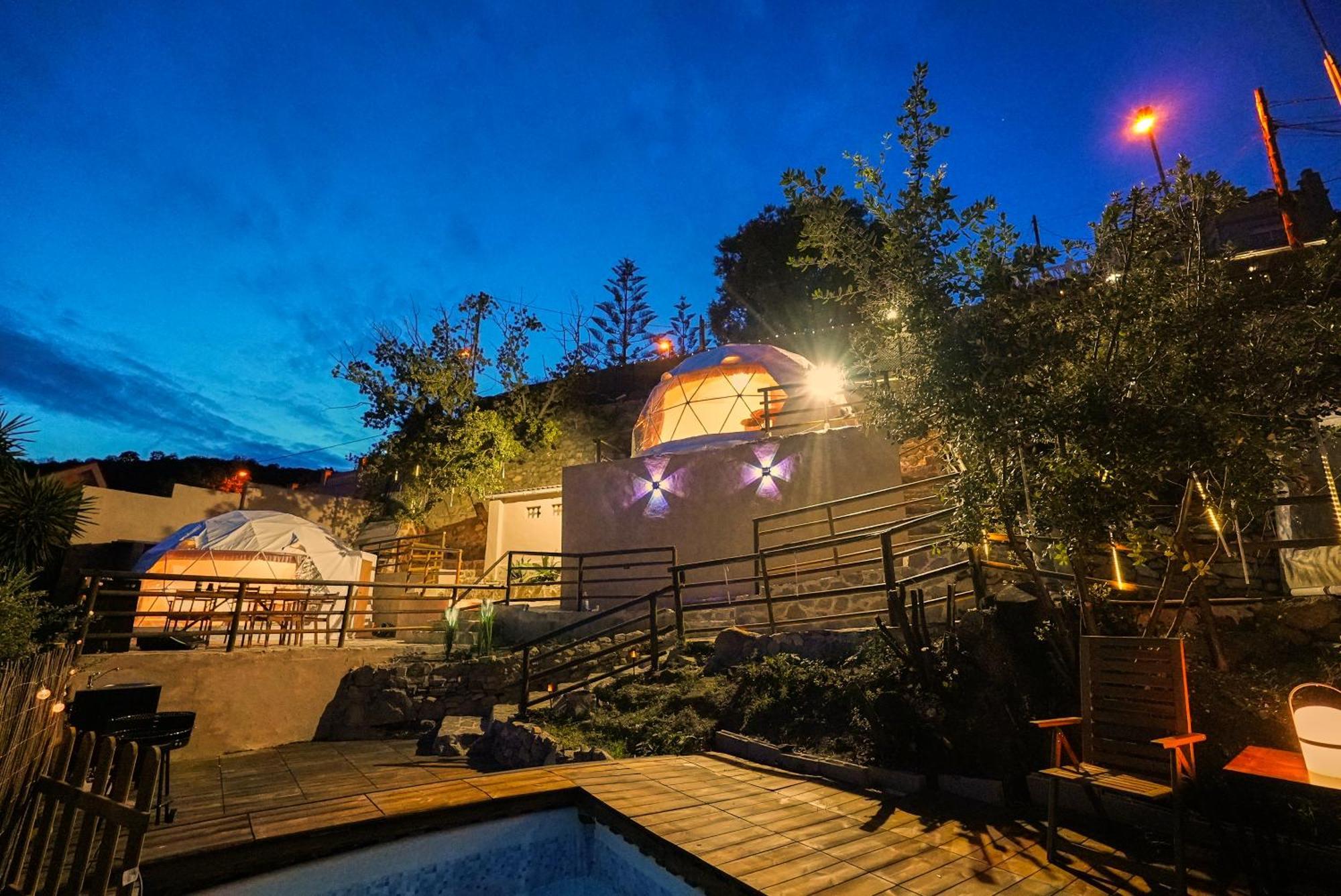 Вилла Aaa View Private Terrace Outdoor Heated Hot Tub Family Fun Бадалона Экстерьер фото